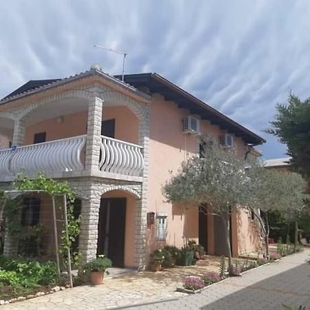Apartmani Katica Vir Buitenkant foto